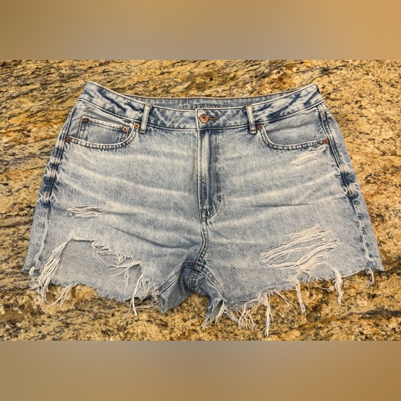 American Eagle Outfitters Pants - American Eagle Comfort Waistband Stretch Jeans Short Women’s 12 Light Acid Blue